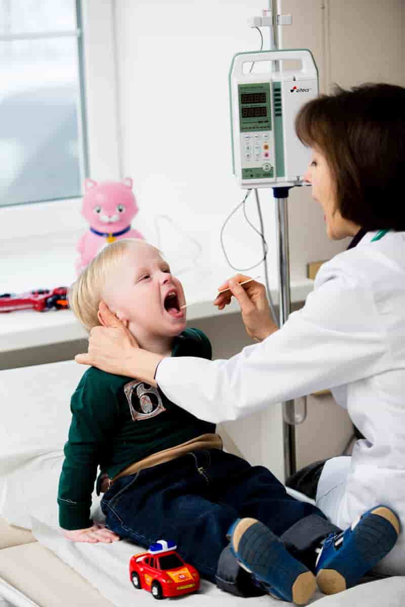 Ангина у детей | Медицинский центр Визиум