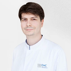 Травматолог-ортопед Бессонов Дмитрий   , клиника EMC