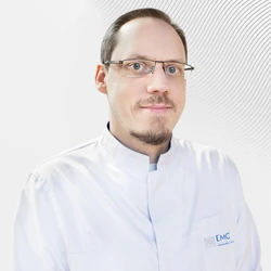 Травматолог-ортопед, Детский хирург Лягин Артём     , клиника EMC
