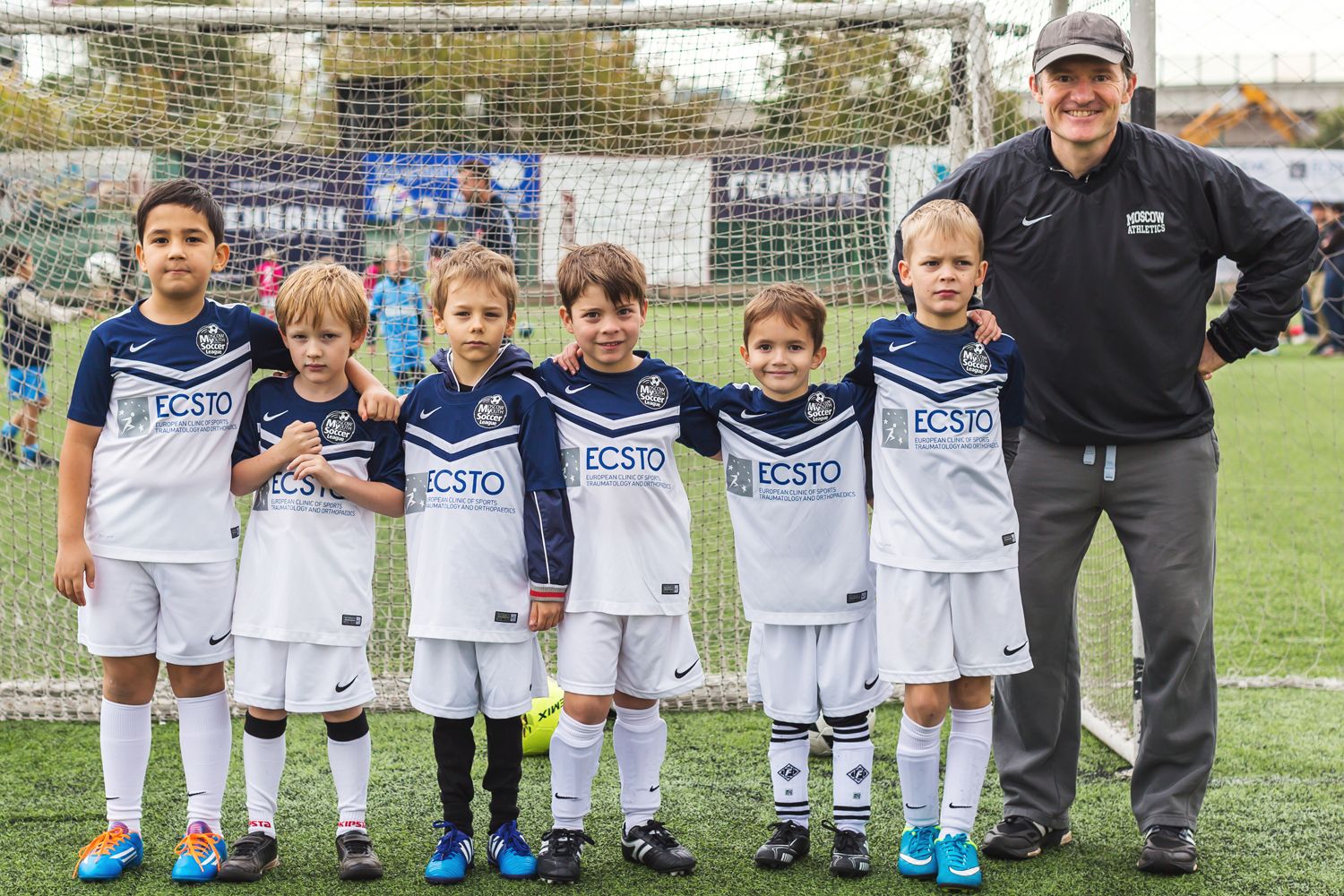 Следим за успехами команд ECSTO на турнире Moscow Youth Soccer League