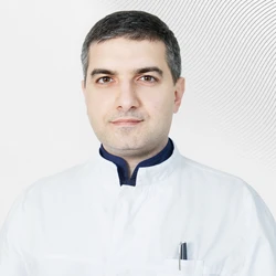 Дерматовенеролог, Косметолог Айрапетян Роберт  , клиника EMC