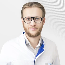 Нейрохирург Сергеев Глеб  Кандидат медицинских наук, клиника EMC