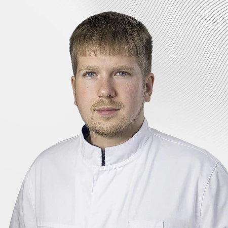 Педиатр Ермаков Василий , клиника EMC