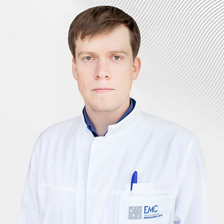 Травматолог-ортопед Ананьин Данила  , клиника EMC
