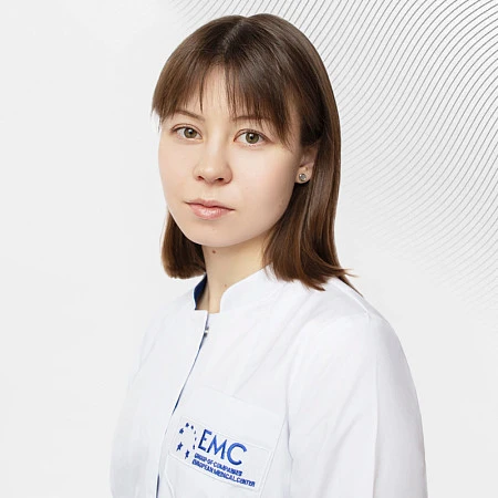 Врач по лечебной физкультуре и спортивной медицине, Физиотерапевт Куртак Дарья , клиника EMC
